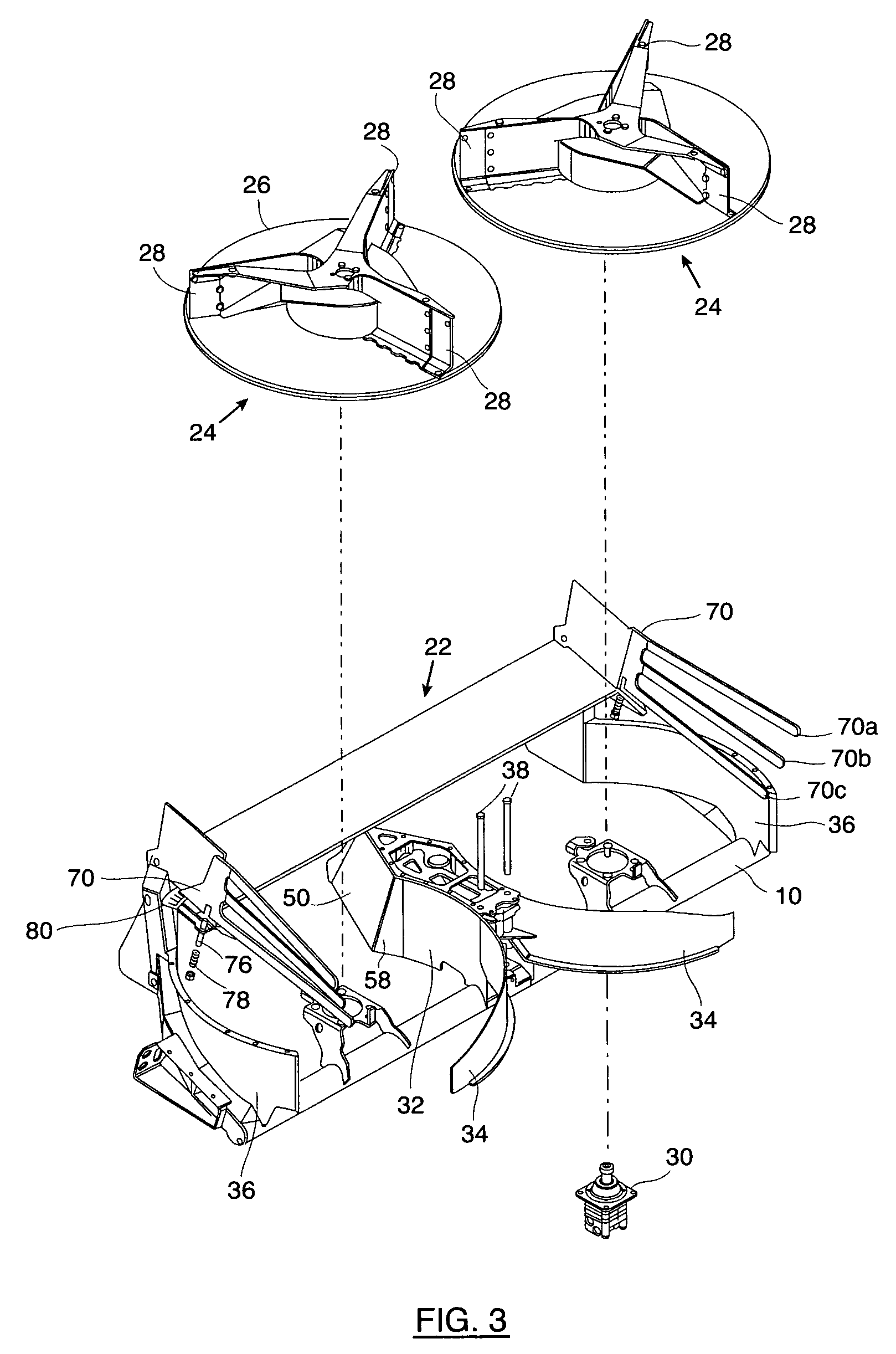 Agricultural combine active spreader having a triangular nose divider