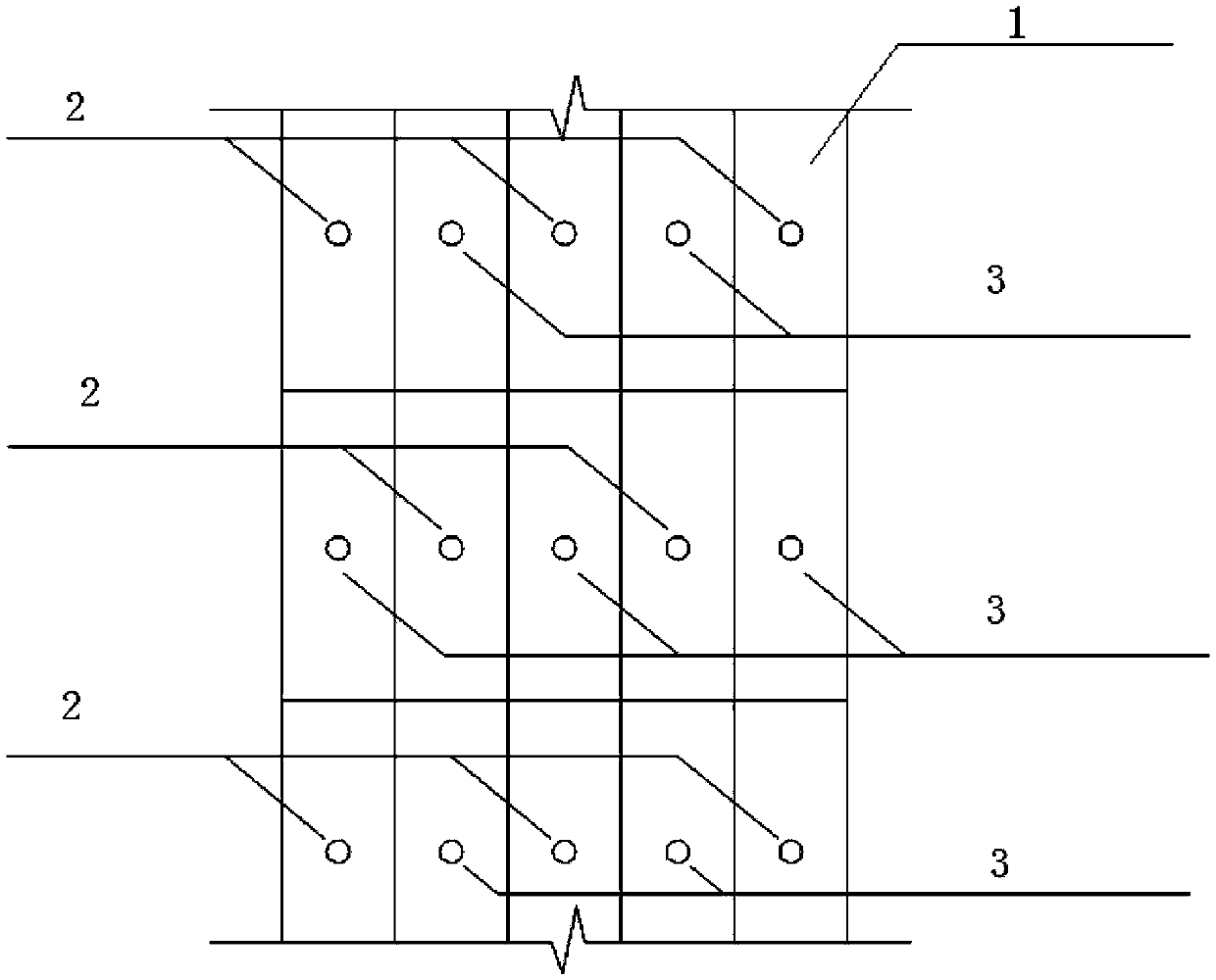 Structure and method for dissipating excess pore water pressure and reinforcing shield tunnel soil body