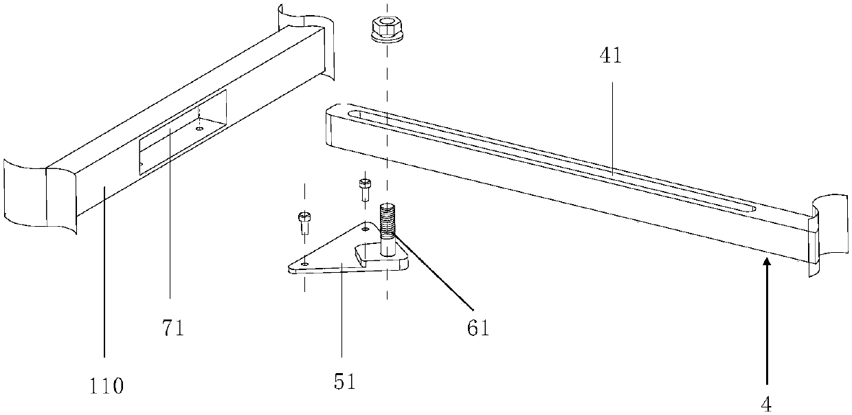 Rotating controllable AIS (automatic identification system) base station binary Yagi antenna array