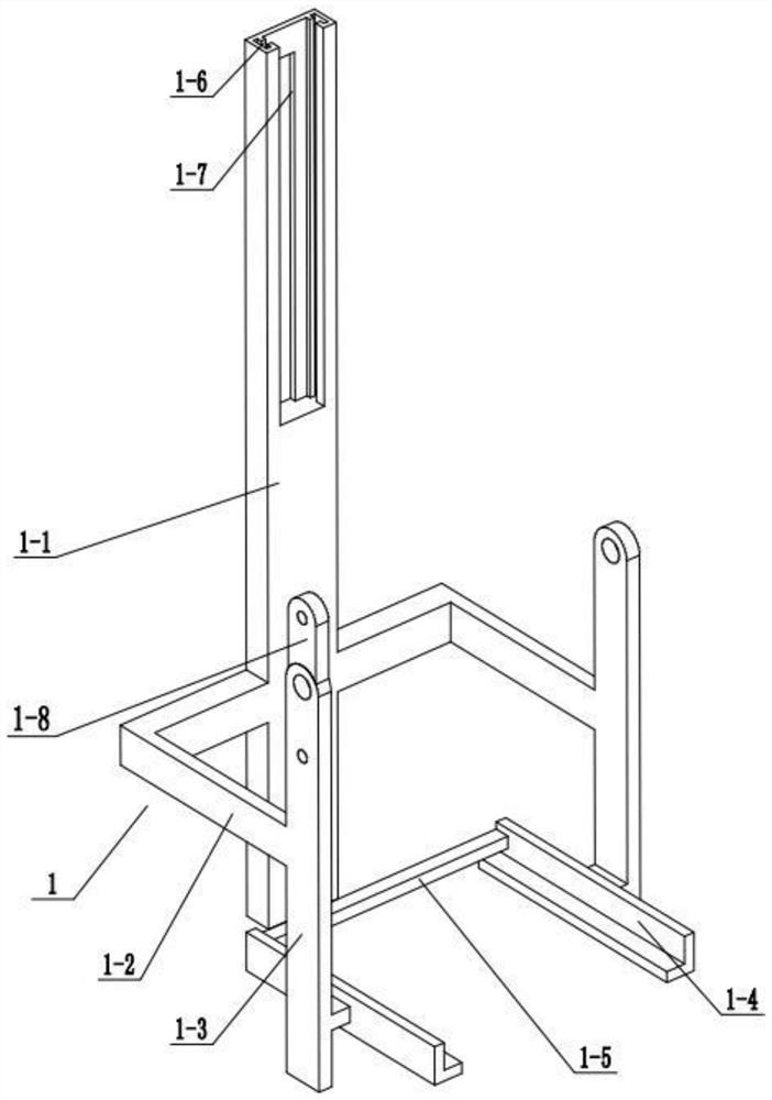 A mixing device for rubber and plastic mixed polymer materials