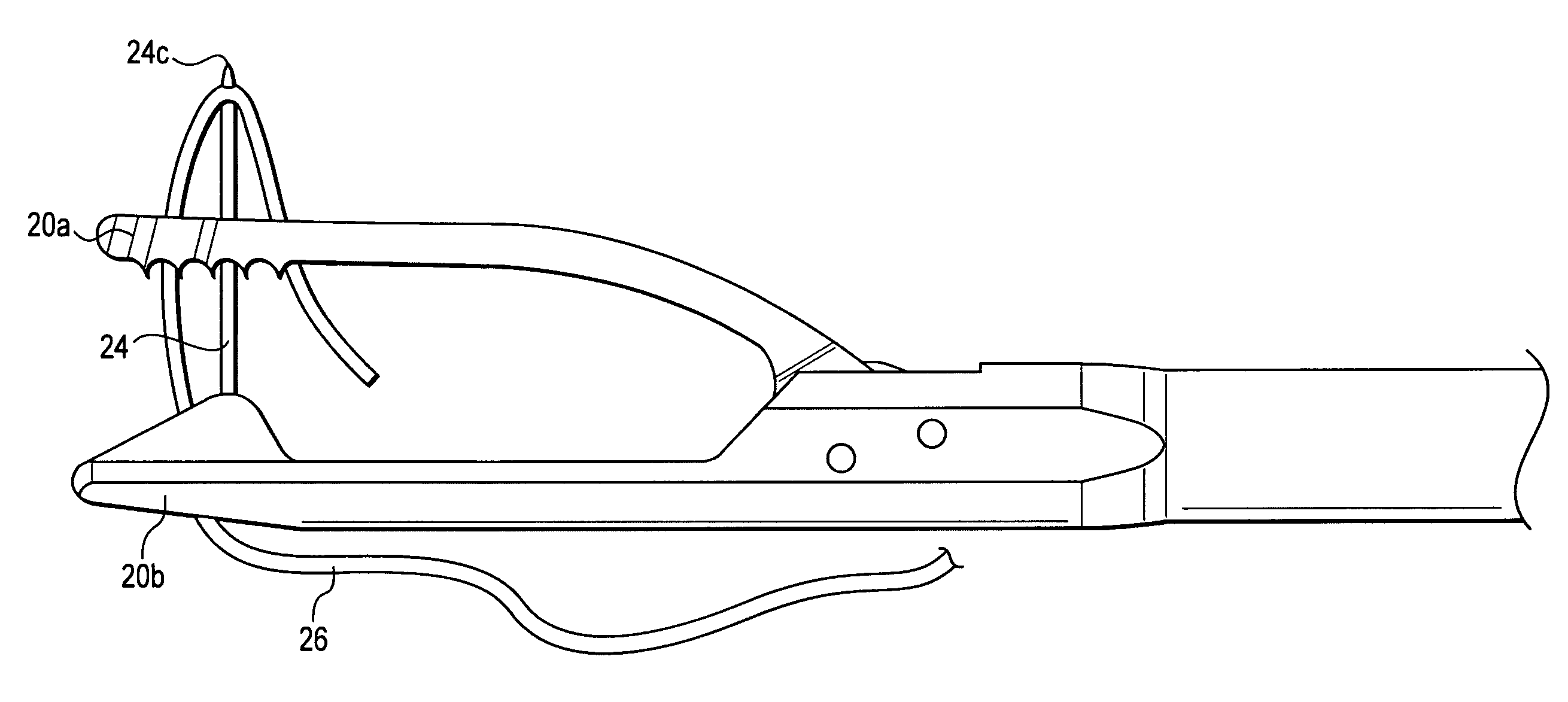 Suture passing instrument and method of passing suture