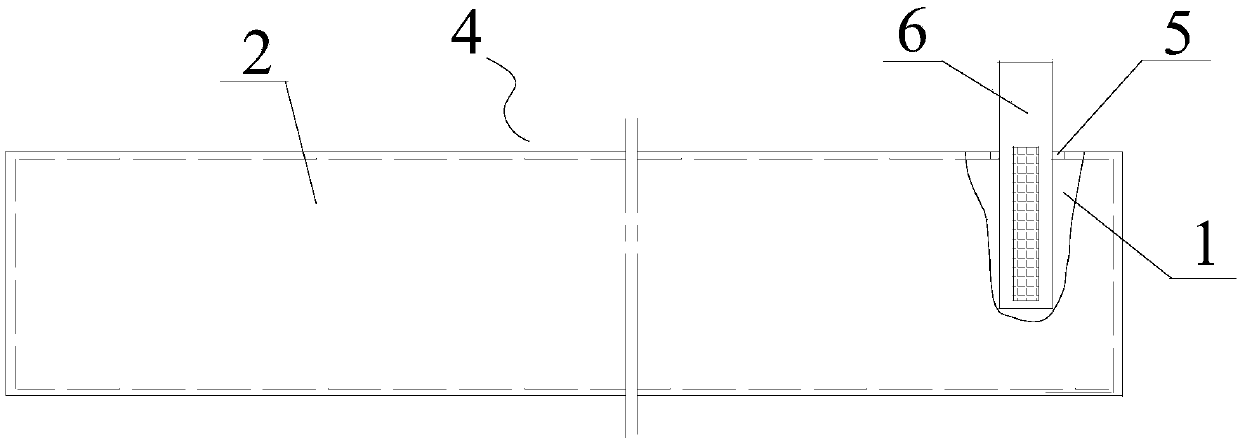 Lithium ion battery negative electrode piece packaged integrally by using diaphragm paper through coating and hot melting