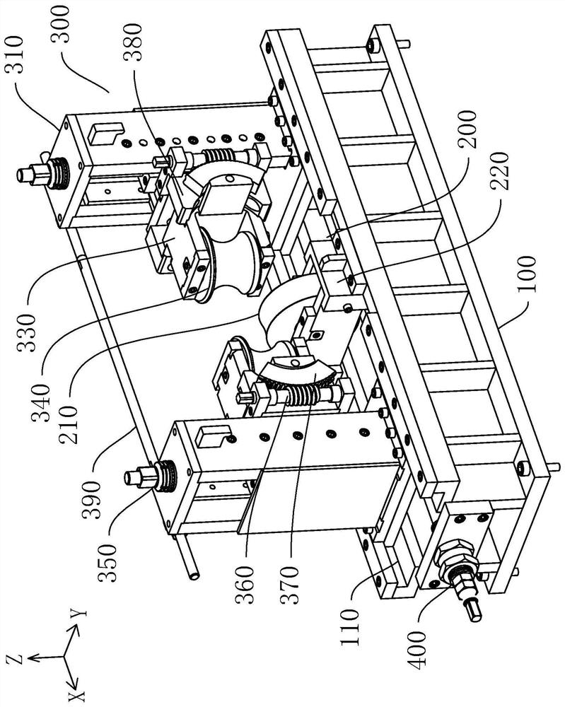 Universal horizontal frame forming structure of stainless steel pipe making machine