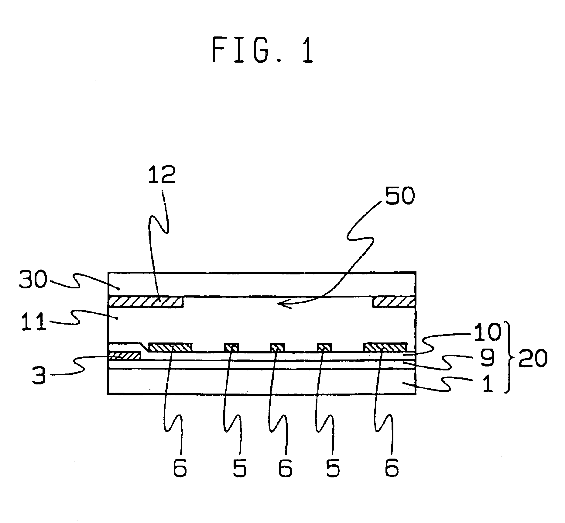 In plane switching liquid crystal displaying apparatus for improved luminance