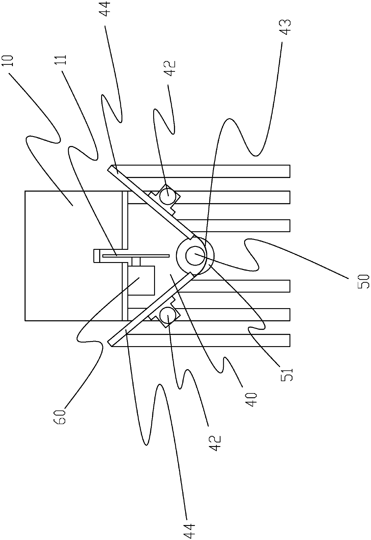 Automatic unpacking device for urea bags