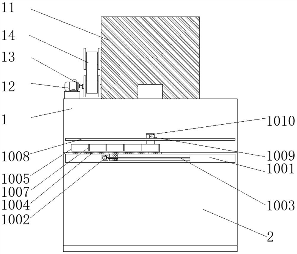 Sampling and sample preparation robot with pre-crushing and material distributing functions for train carriage coal