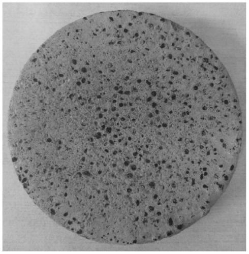 Shaped heat storage material and preparation method thereof