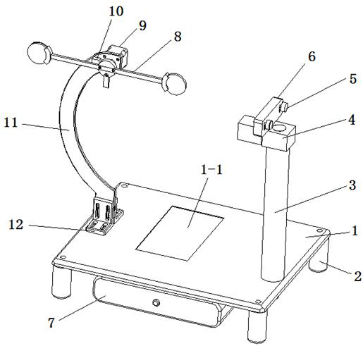 A device capable of diagnosing a failure of a visibility sensor and a detection method