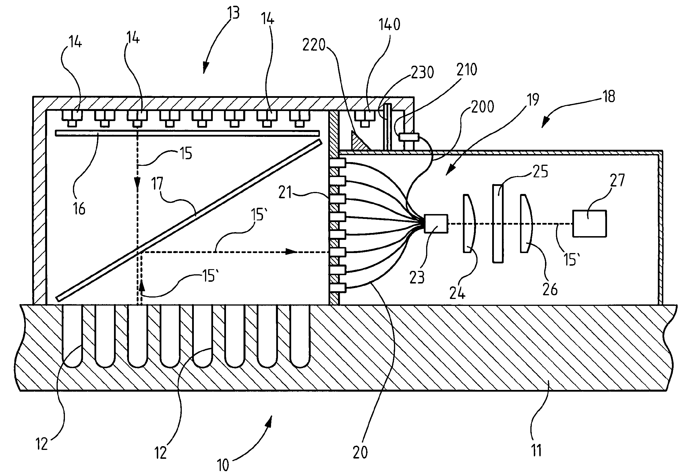 Apparatus for carrying out real-time PCR reactions