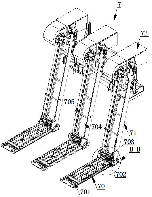 Conveying mechanism suitable for tobacco leaf picking machine