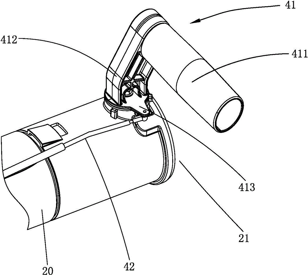 Blowing and sucking device and method for using same