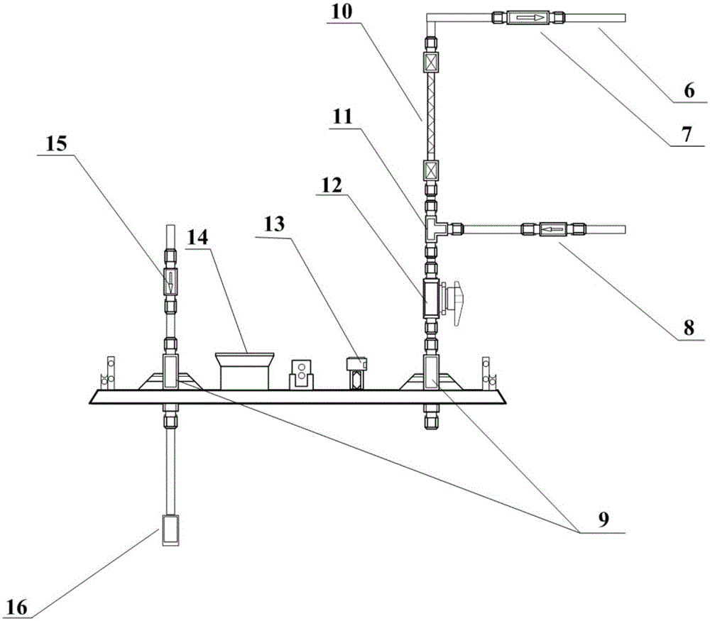 Saturated salt type humidity generator capable of adjusting humidity rapidly