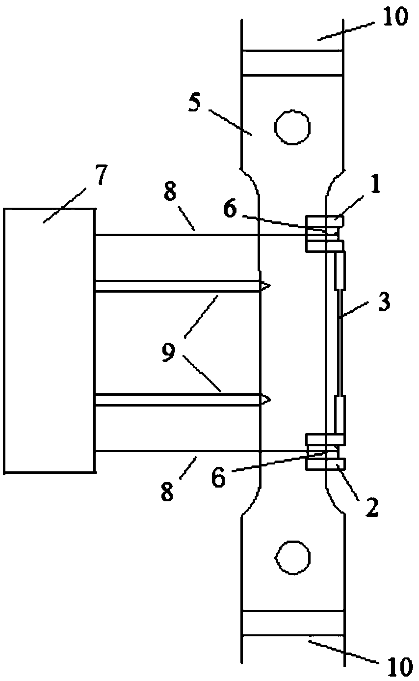 Fixing device for metal sheet high temperature tensile extensometer