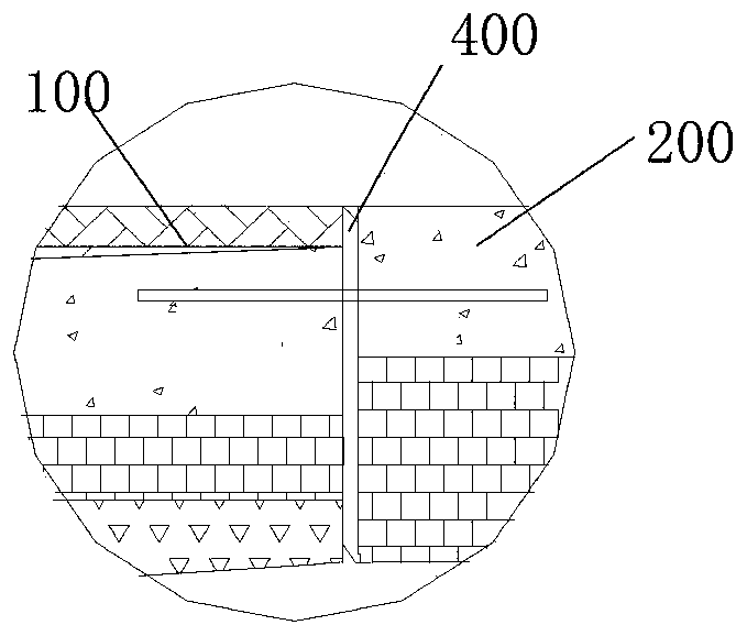 Roller compacted concrete and U-turn road structure prepared from same