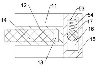 Escalator safety device with induction recognition function