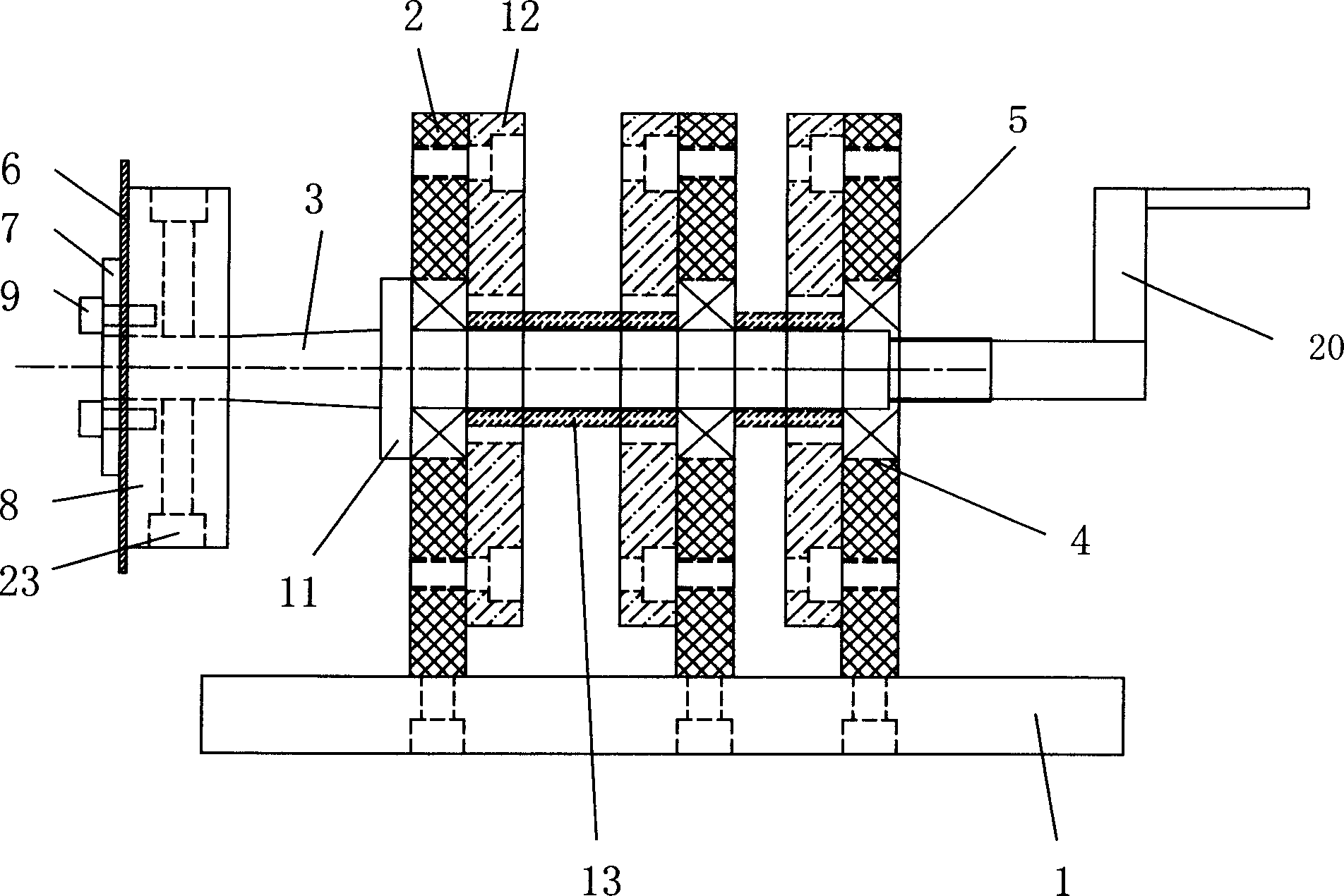 Processing method of ceramic dividing disc and its device