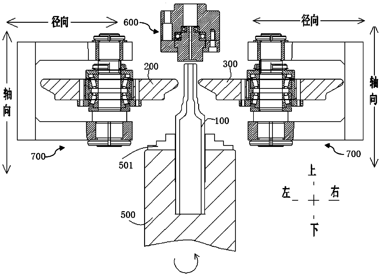 A coreless spinning processing method of a large-scale multiple-diameter variable hollow shaft