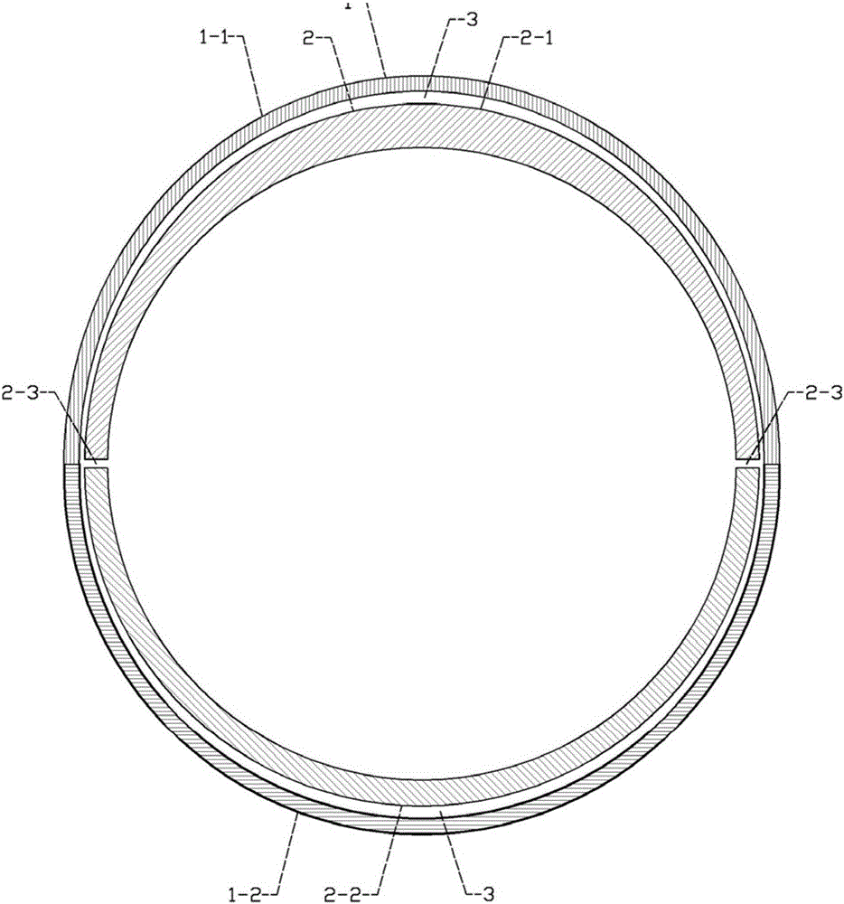 Auto-fill two-layer in-half wear resistant elbow of concrete pump truck and manufacturing method of wear resistant elbow