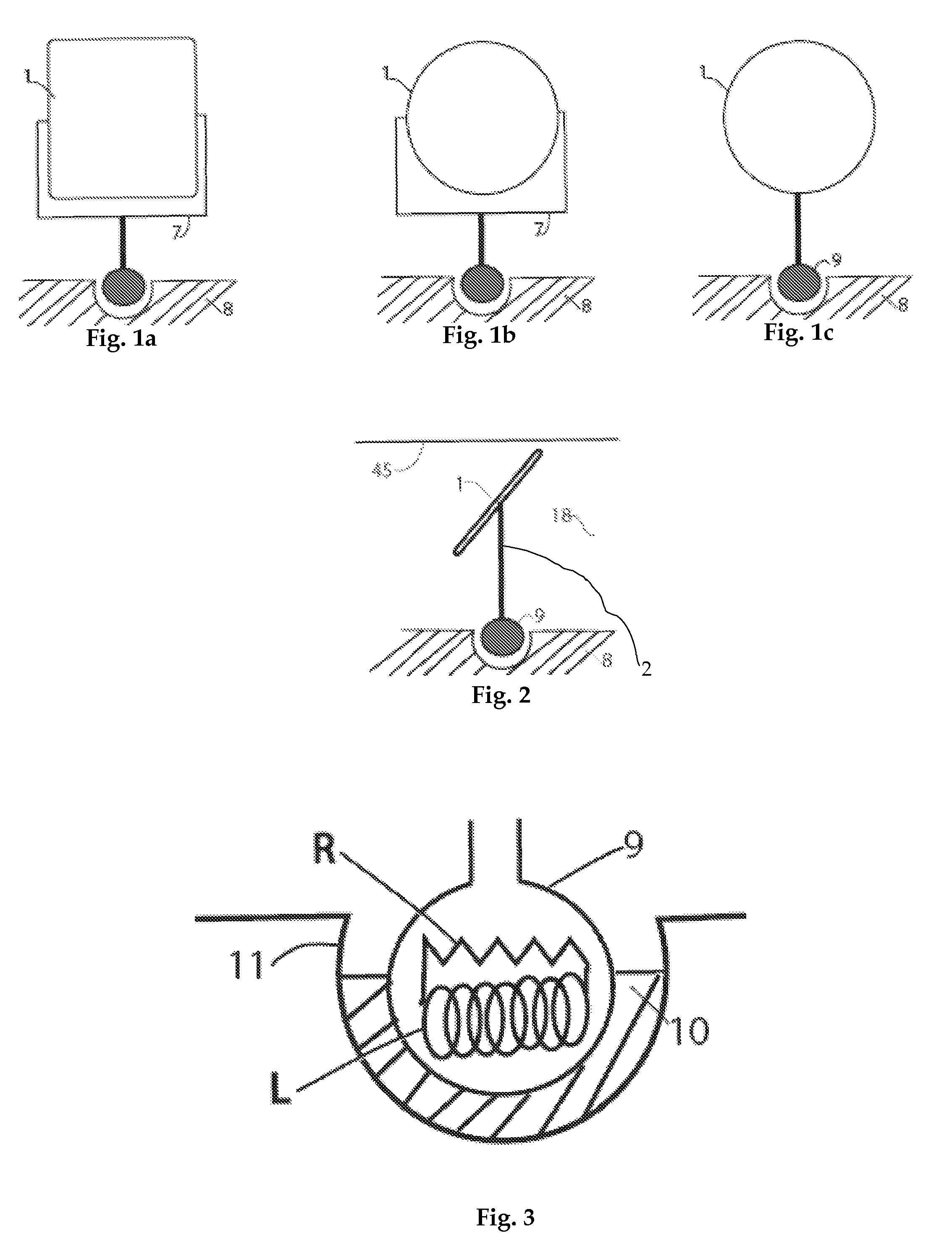 Latching solar concentrator pivoted mirrors during off-power period