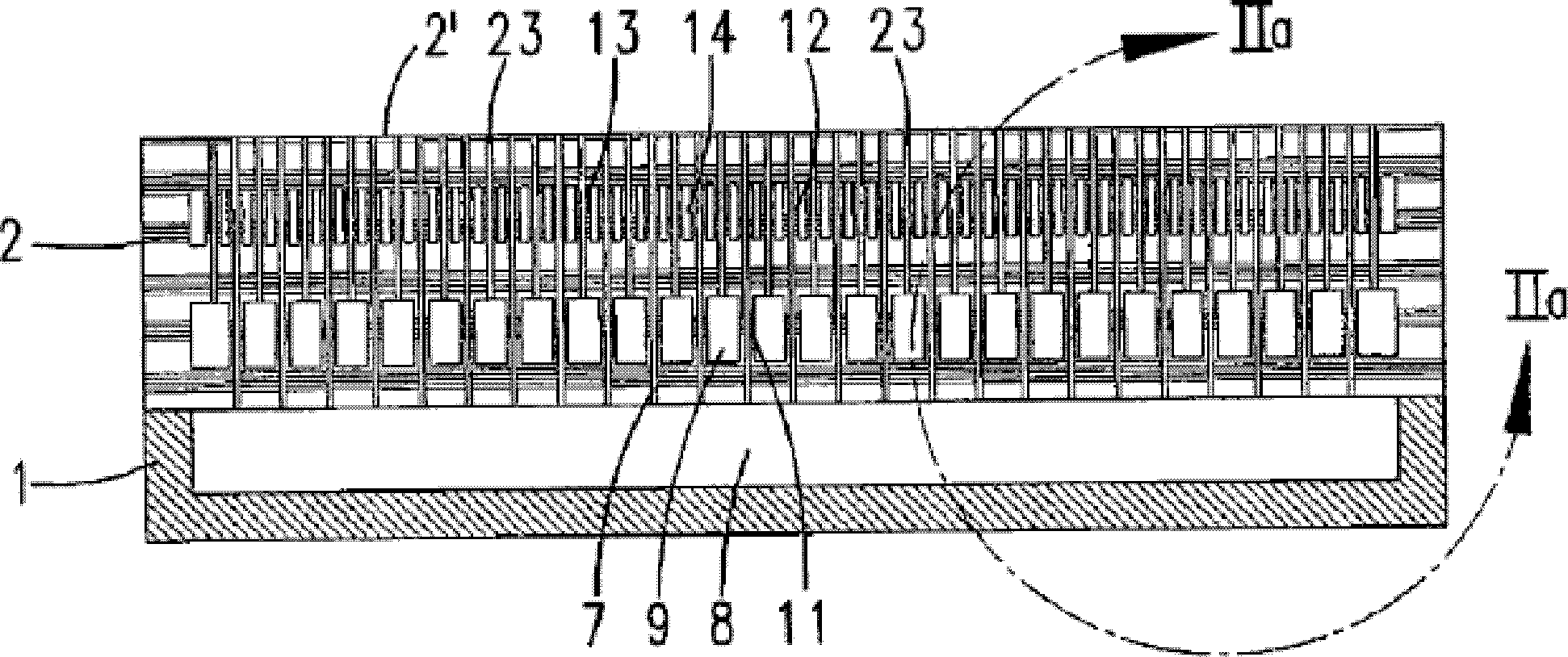 Semiconductor processing device and gas spray head cooling plate thereof