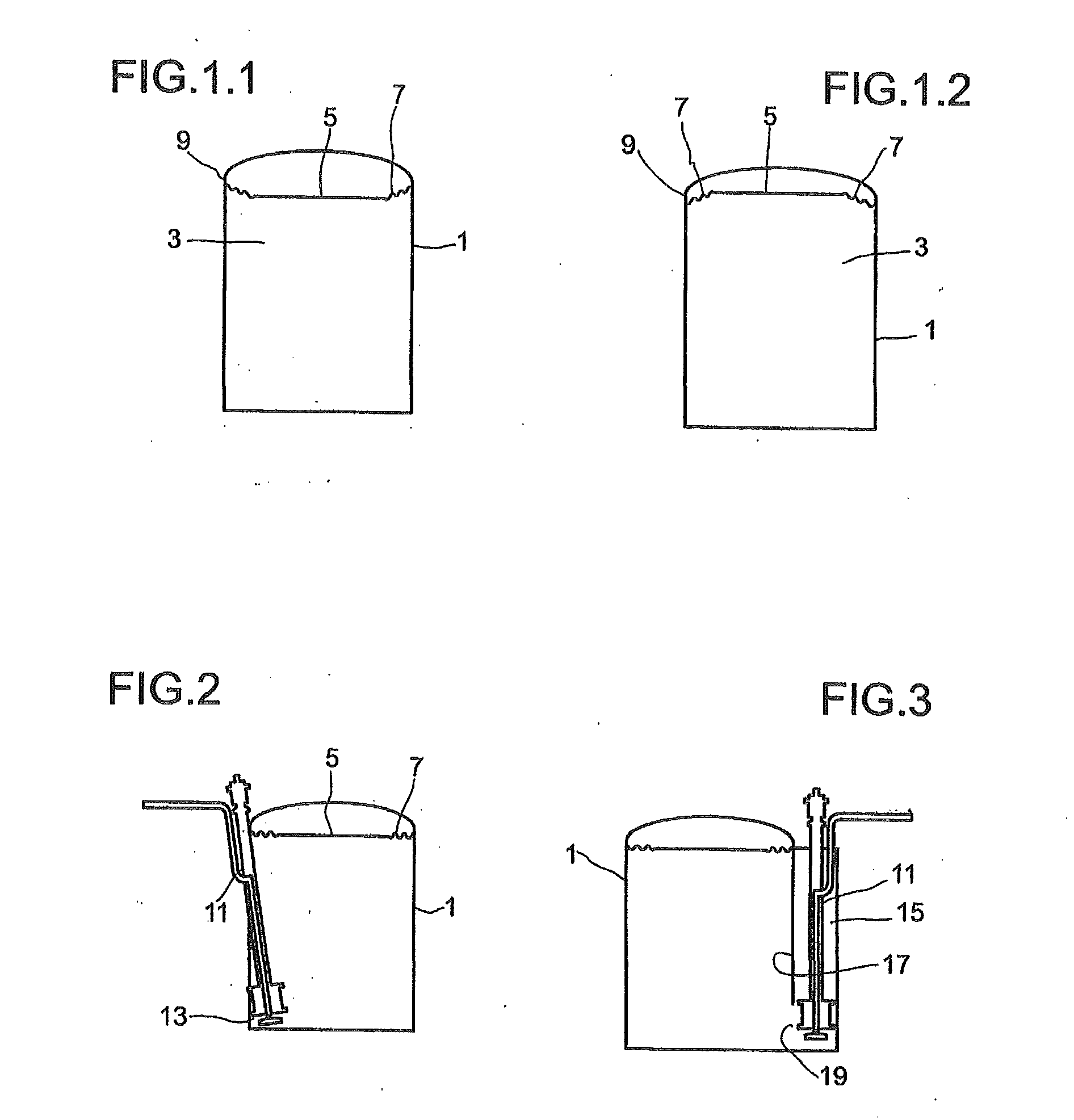 Device and method for storing heat