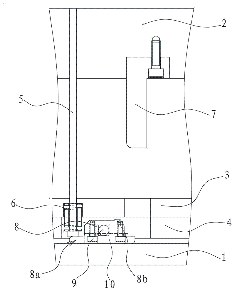 Mold capable of realizing delayed ejection and accelerated ejection simultaneously