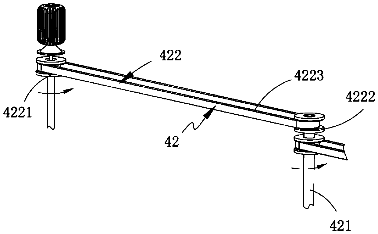 Strong reflective type pavement marking coating preparation device and technology