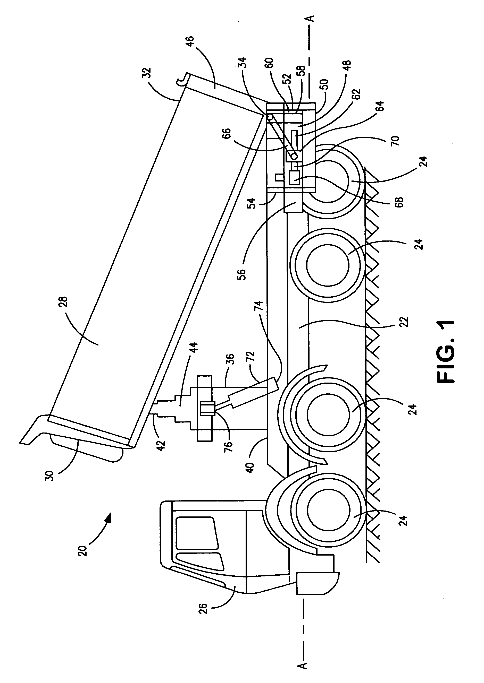 Bed leveling system for dump truck