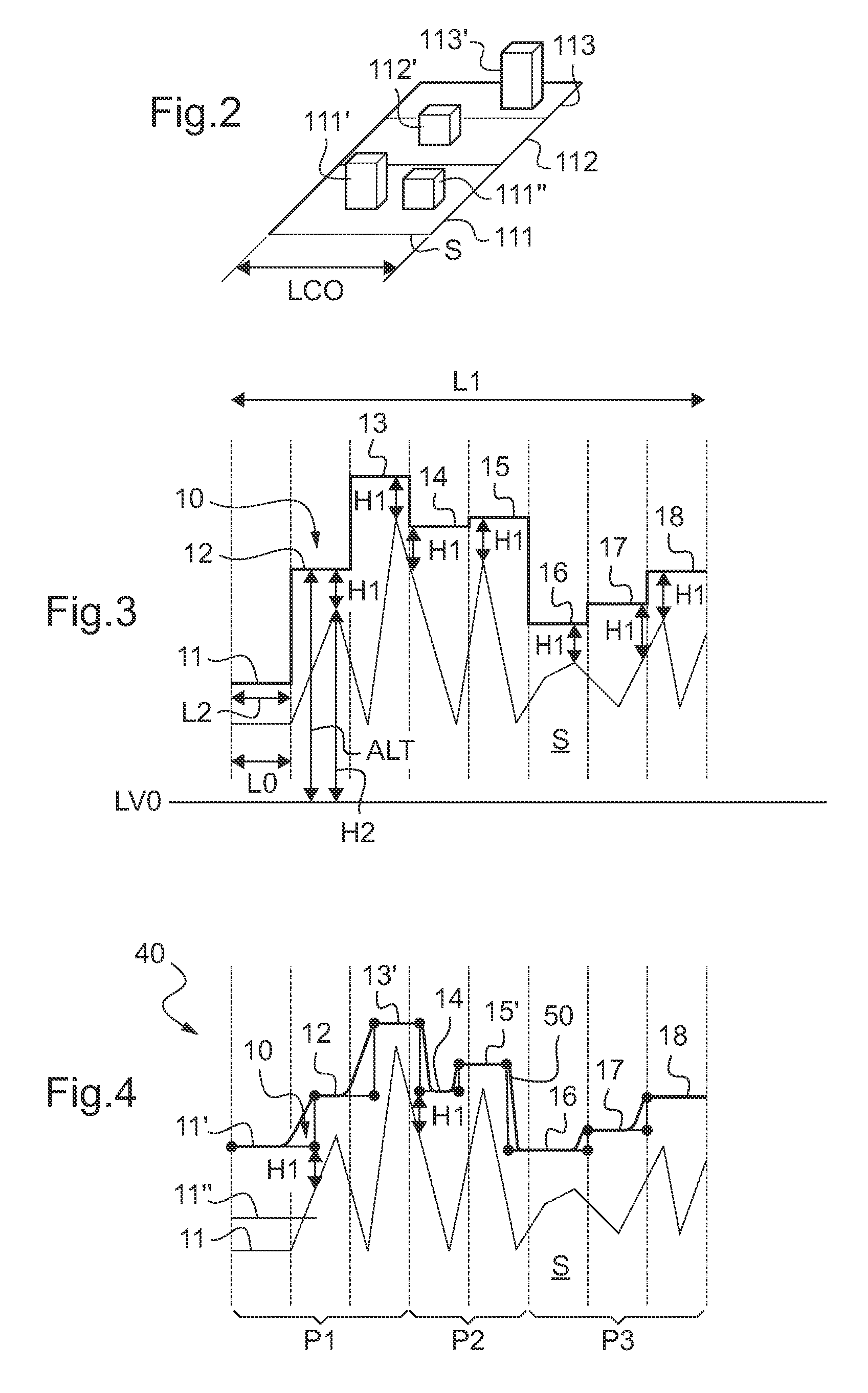 Method of assisting piloting at low altitude