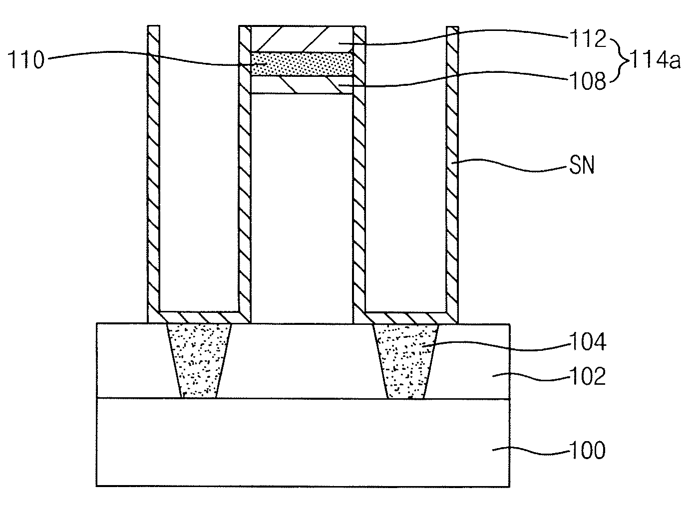 Semiconductor device having capacitors fixed to support patterns and method for manufacturing the same