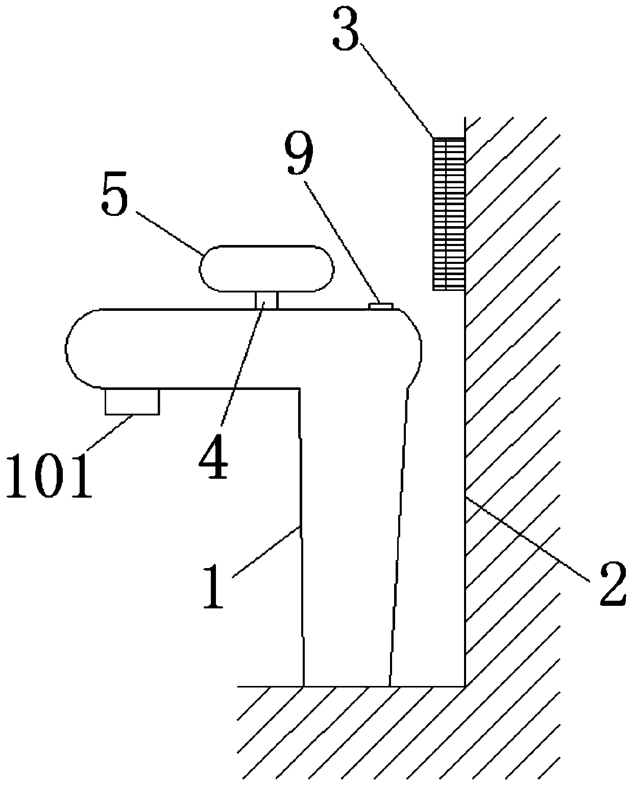 Solar bathroom anti-freezing faucet based on water freezing volume expansion principle