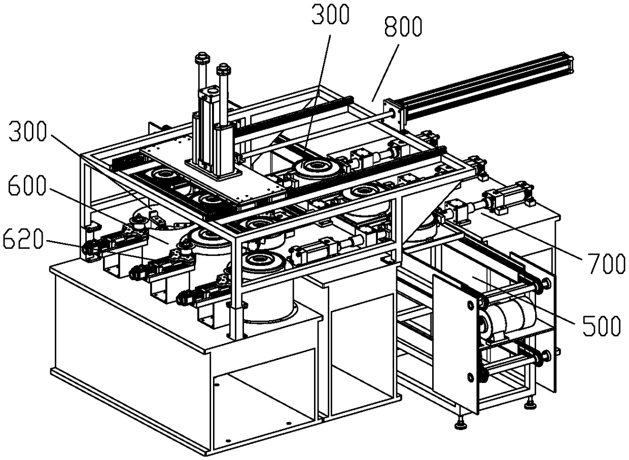 Disassembling method and disassembling line for anti-tank mine