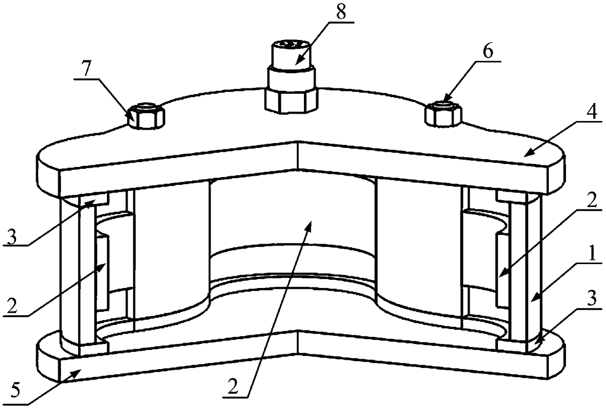 Conformal driving three-lobed flextensional transducer