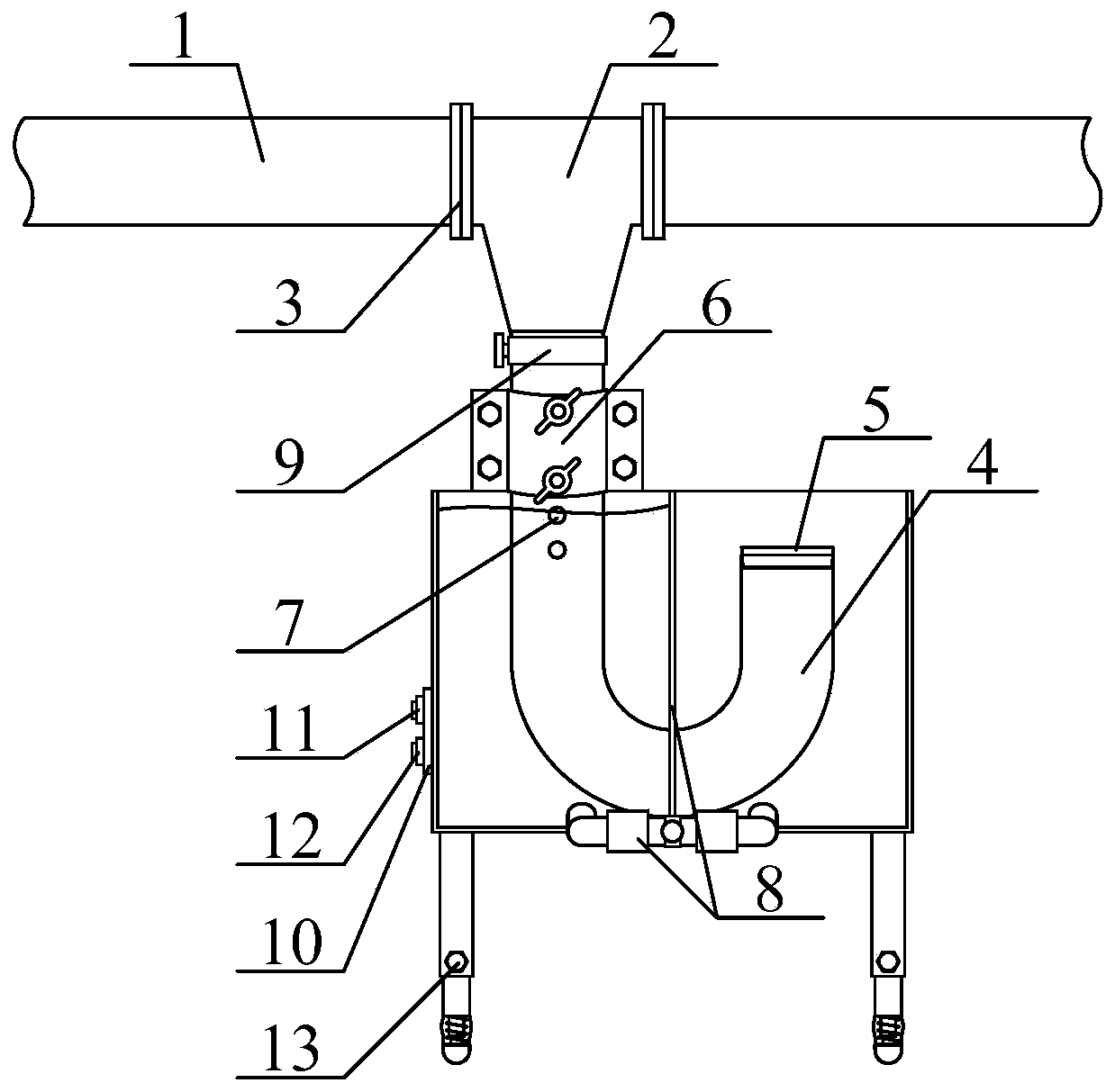 Gas extraction and water drainage device and use method thereof