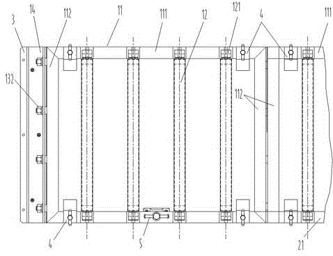 Combined type bracket of vehicle-mounted oil engines