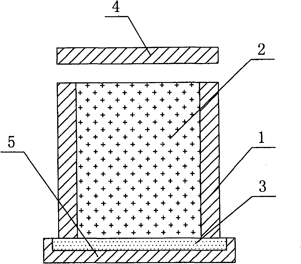 Explosive compacting method capable of eliminating additional temperature affection