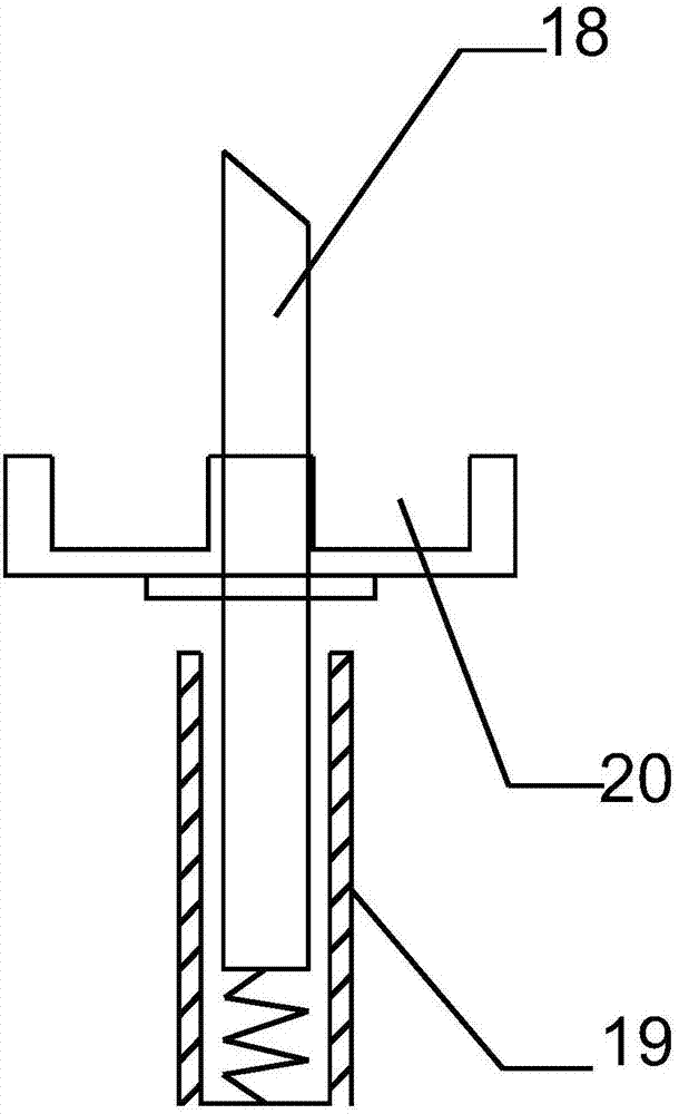 Smoke exhaust ventilator with oil filter net capable of being automatically cleaned