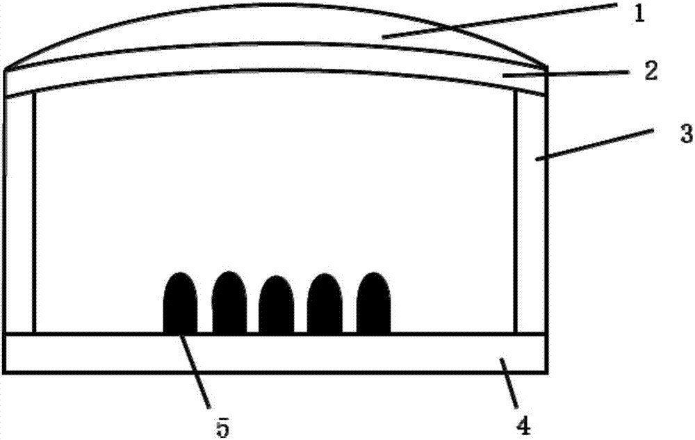 Hemispherical lens feed source transmitting-receiving integrated crescent lens antenna