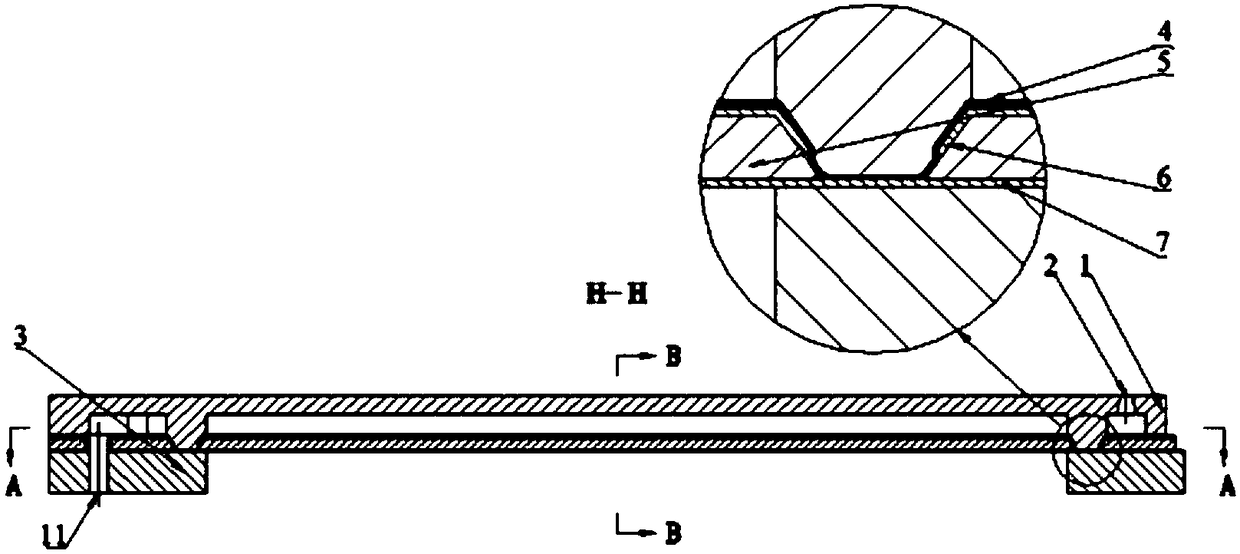 Piezoelectric inkjet printing spray head structure preventing ink backflow