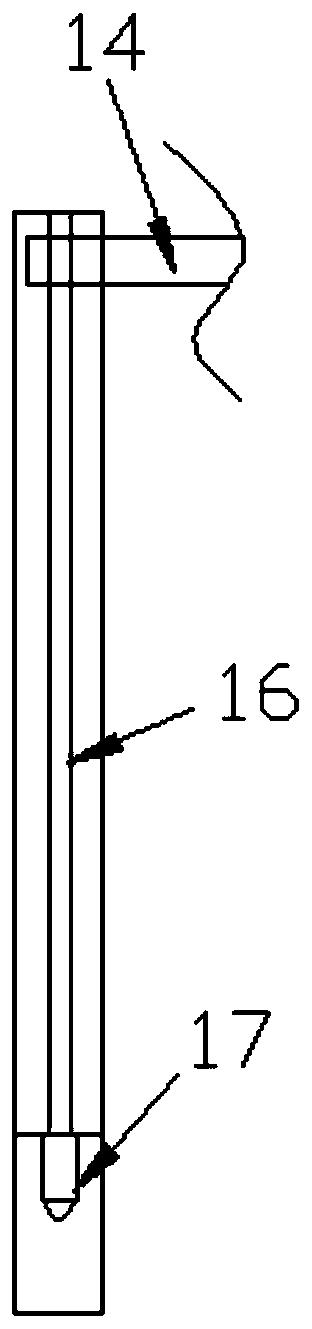 Flange alignment device for shaft end of wind power main shaft without damaging the conveying device