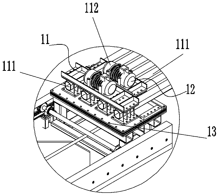 Production device and construction method for two-way core drawing prefabricated hollow seismic wall panel