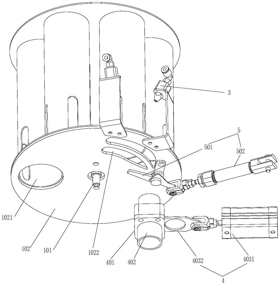 Device and method for removing tail yarn of bobbin yarn