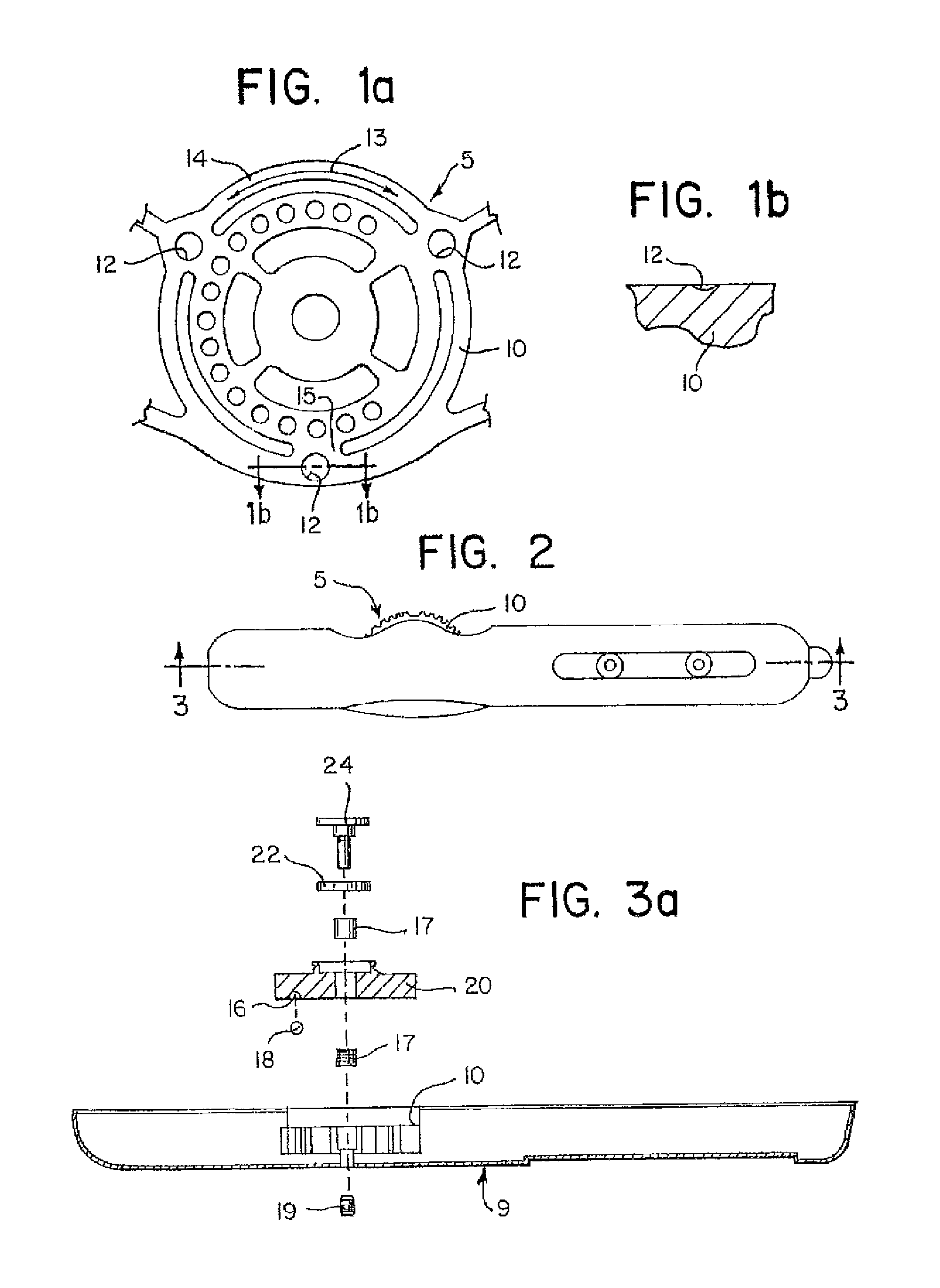 Handle thumb wheel mechanism which maintains holding forces when sterilized and when engaged