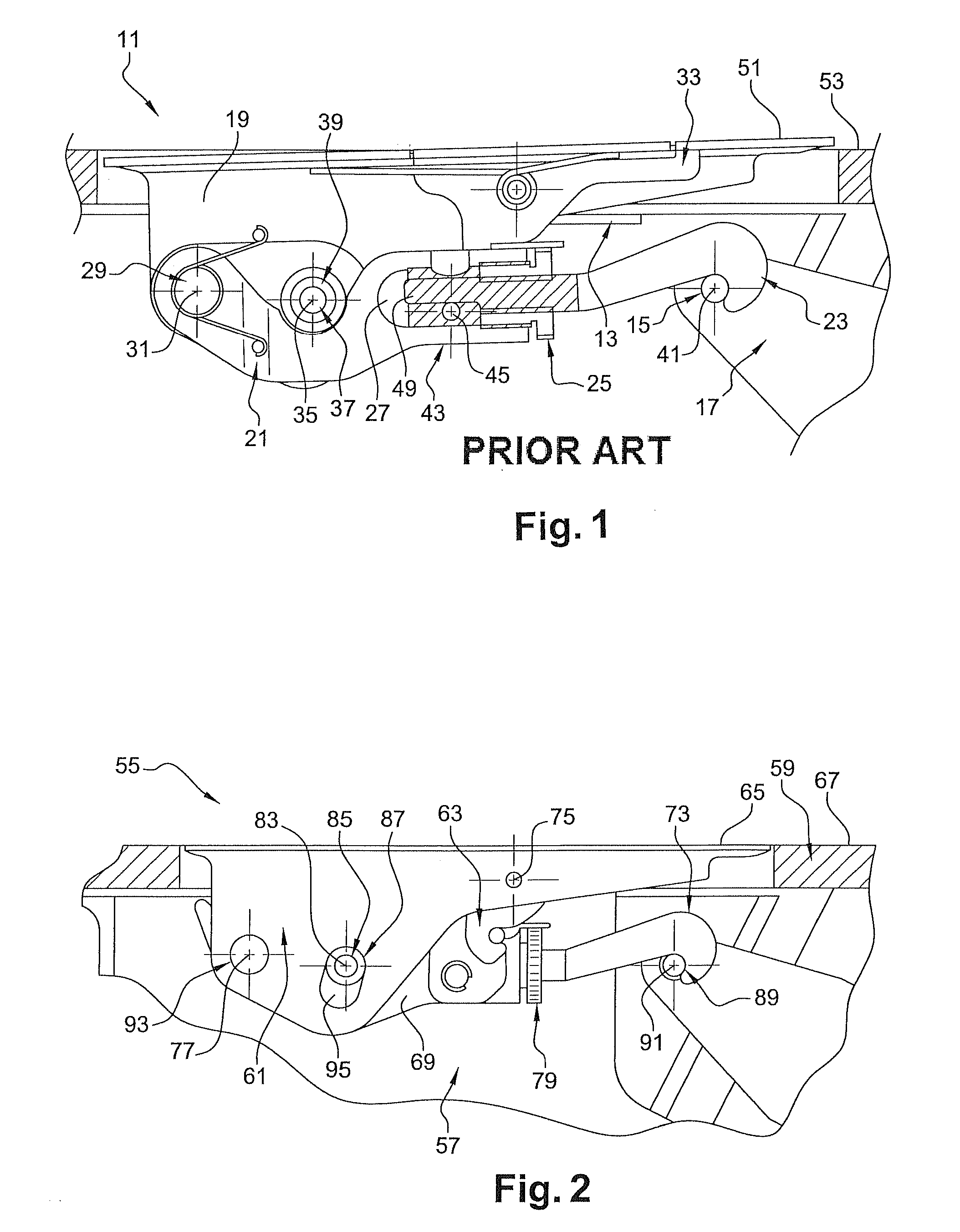 Hook latch fitted with a positioning device and a method for assembling such a latch