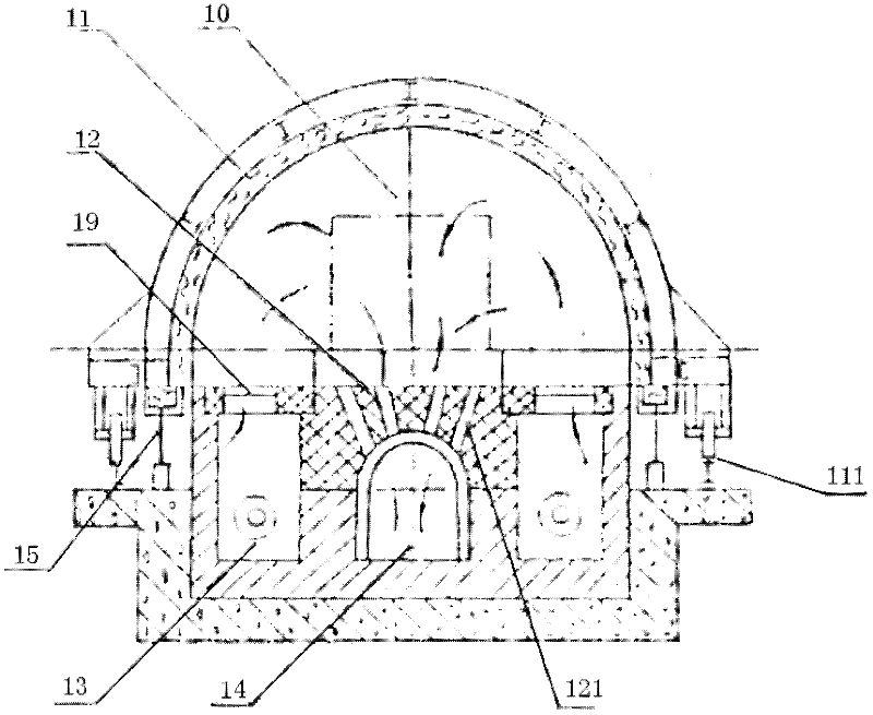 Heat treatment furnace with movable furnace cover