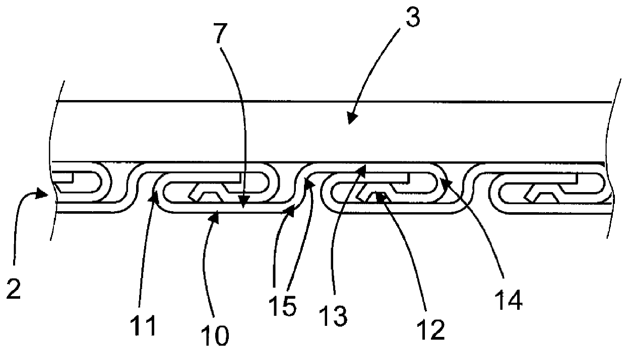 Flexible pipe for conveying hydrocarbons having a high corrosion resistance, and method for making same