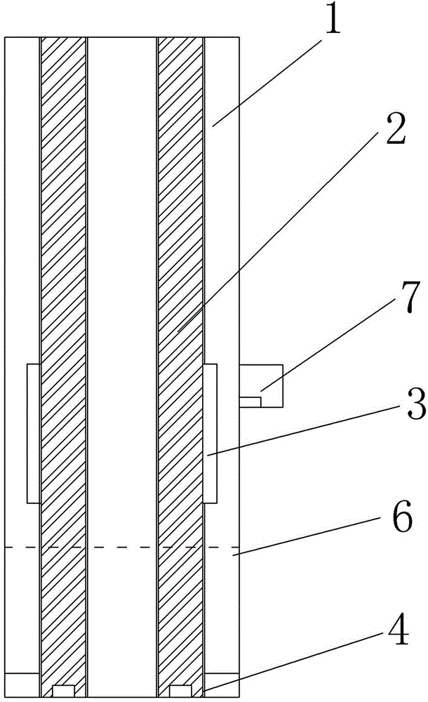 Convenient-to-use door structure