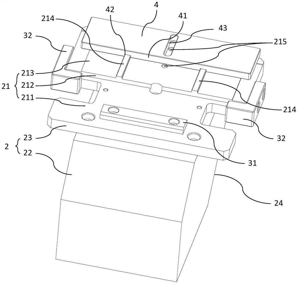 Microelectrode needle fixture for dynamic blood glucose sensor