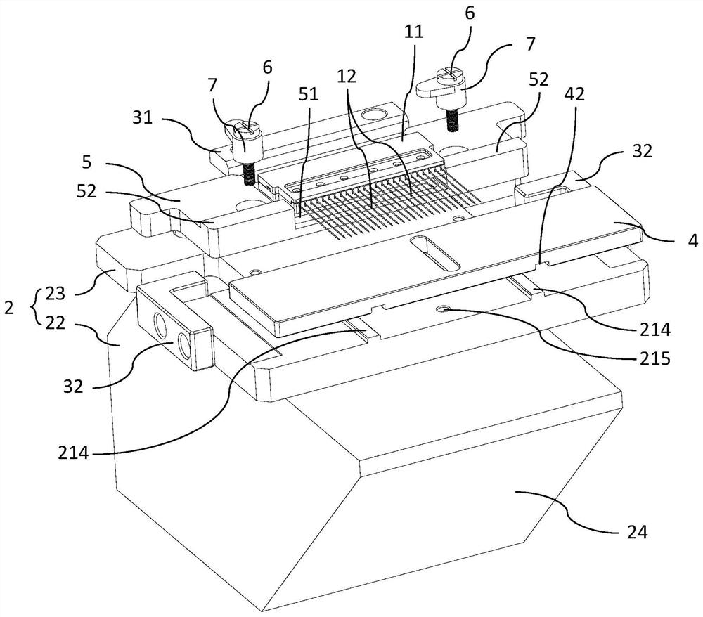 Microelectrode needle fixture for dynamic blood glucose sensor