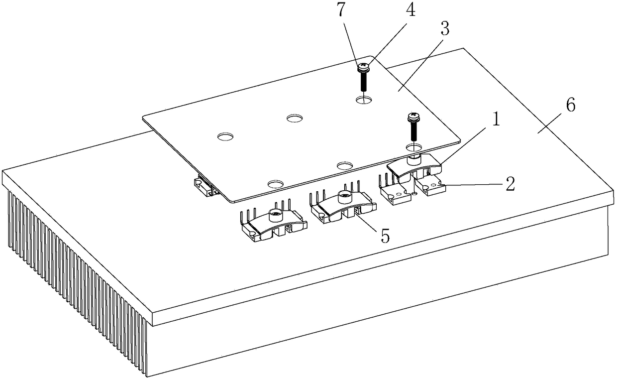 A mos tube fixing structure and fixing method